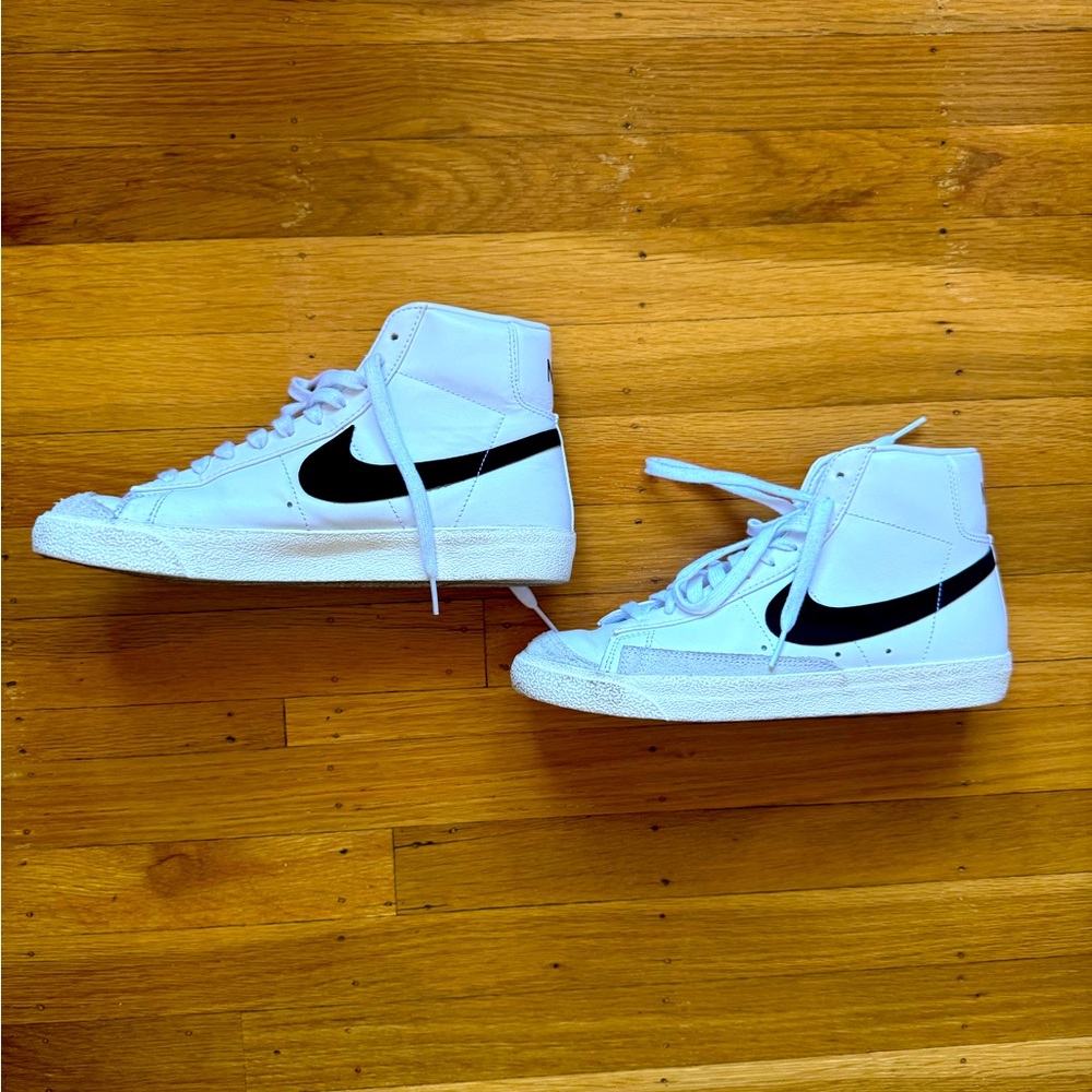 Nike Blazer Mid '77 high tops white/black leather